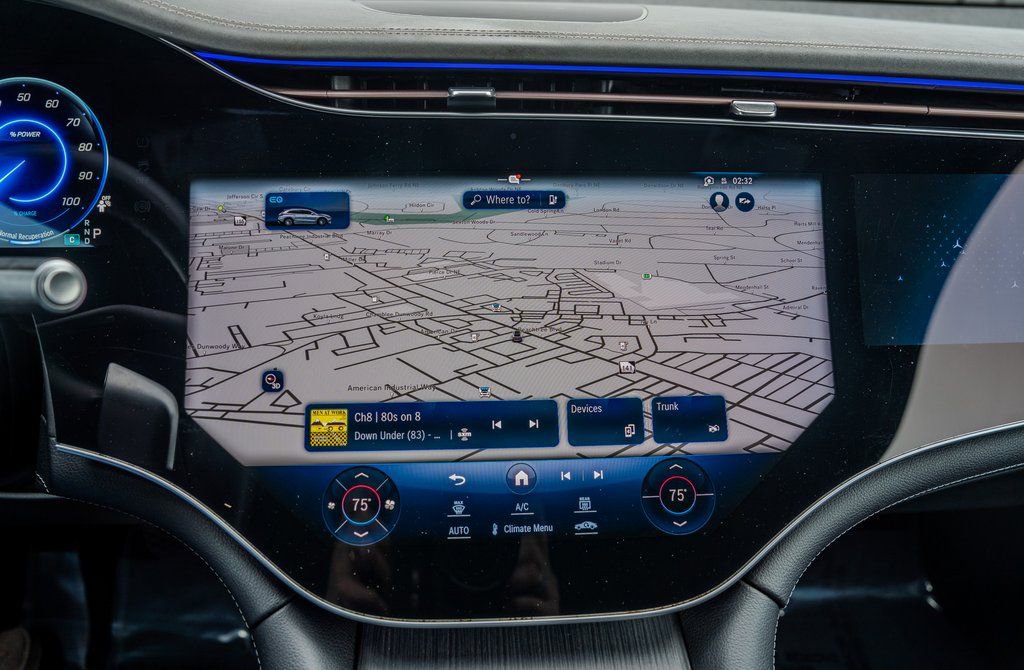 Used 2023 Mercedes-Benz EQS 580 4MATIC SUV image 11