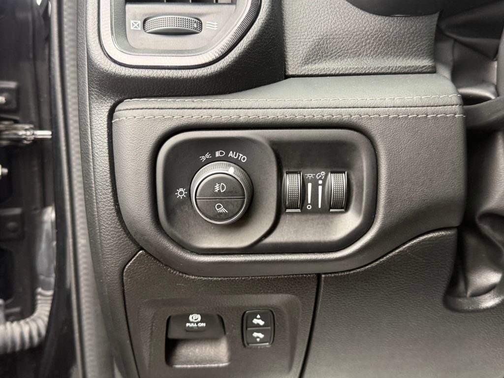 Used 2022 RAM 1500 TRX image 21