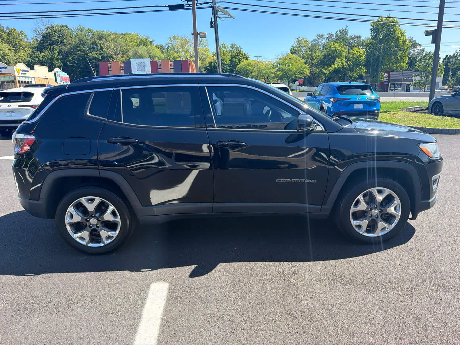 Used 2021 Jeep Compass Limited AWD/4WD image 12