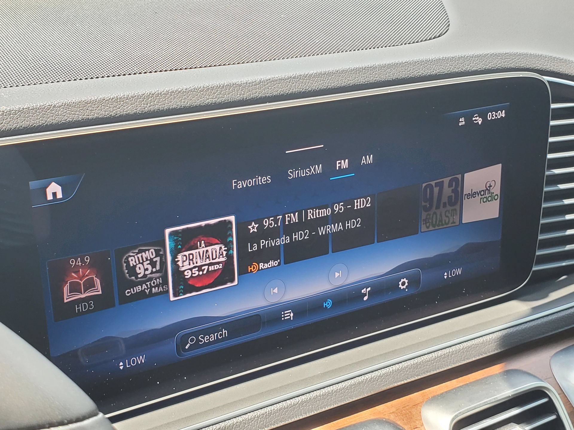 Used 2024 Mercedes-Benz GLE 350 4MATIC image 26