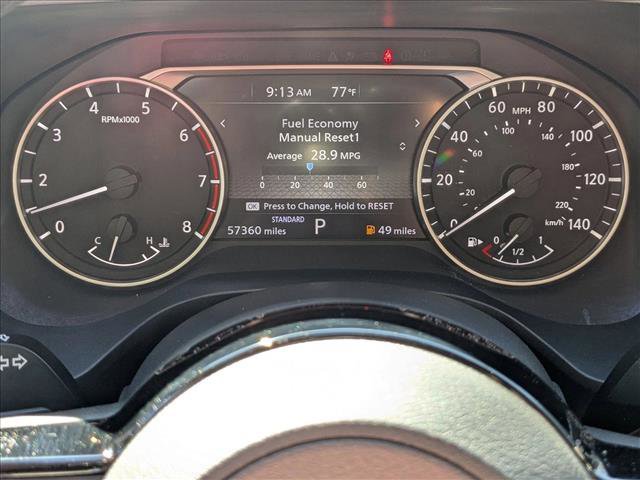 Used 2022 Nissan Rogue SV FWD image 11