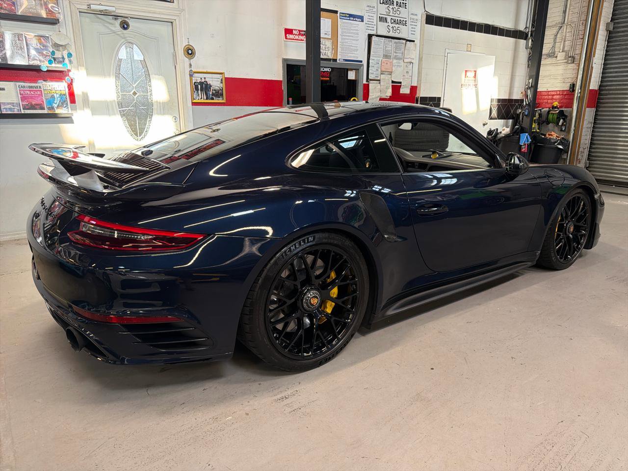 Used 2018 Porsche 911 Turbo S AWD/4WD image 5