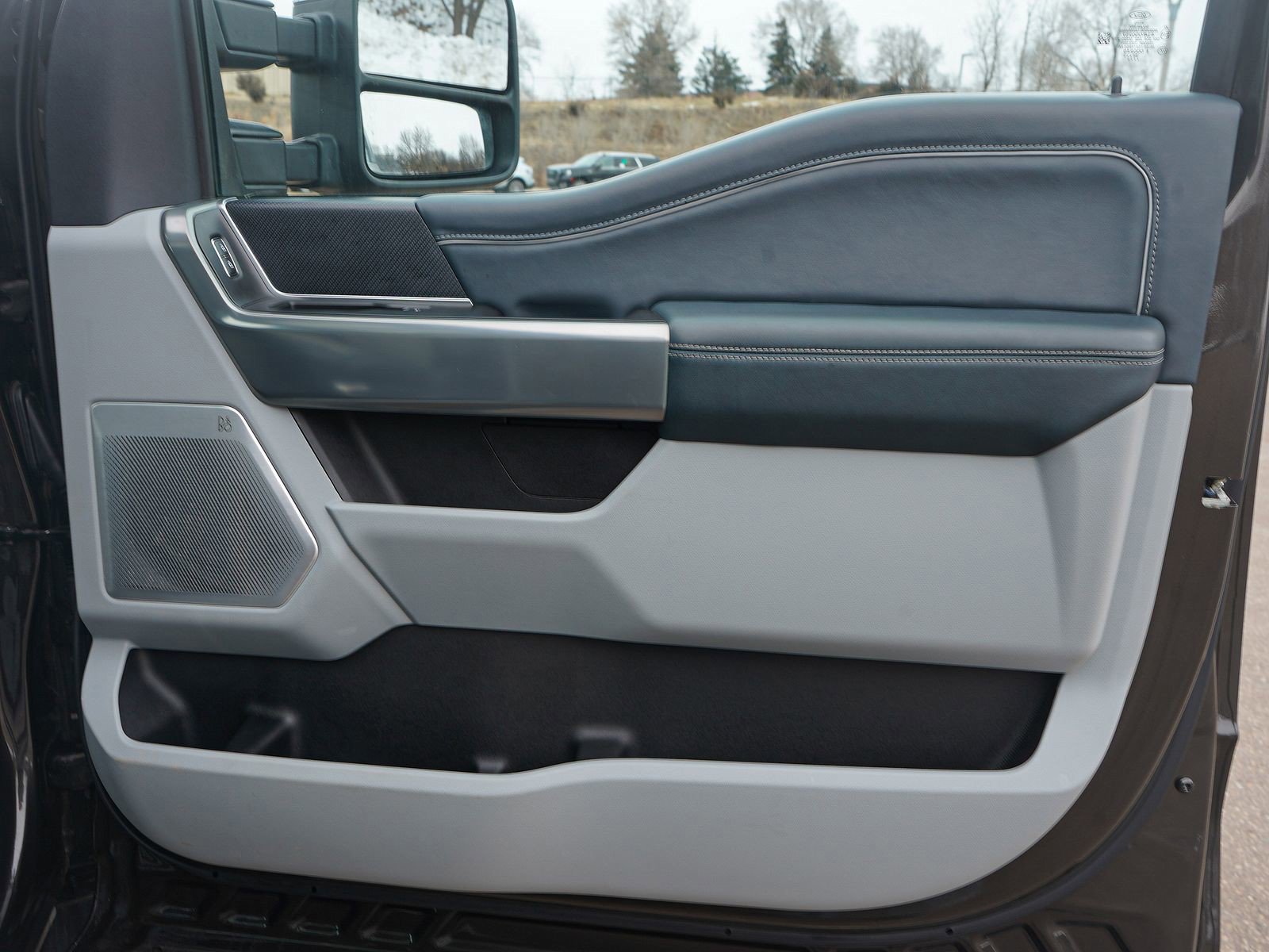 Used 2024 Ford F350 Limited w/ FX4 Off-Road Package AWD/4WD image 13