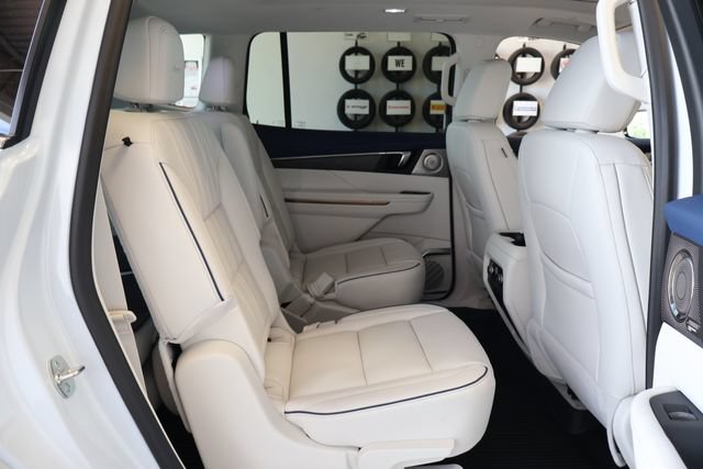 New 2026 Buick Enclave Avenir w/ Super Cruise Package AWD/4WD image 22