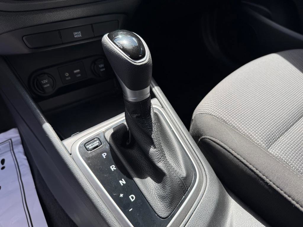 Used 2022 Hyundai Accent SE FWD image 21