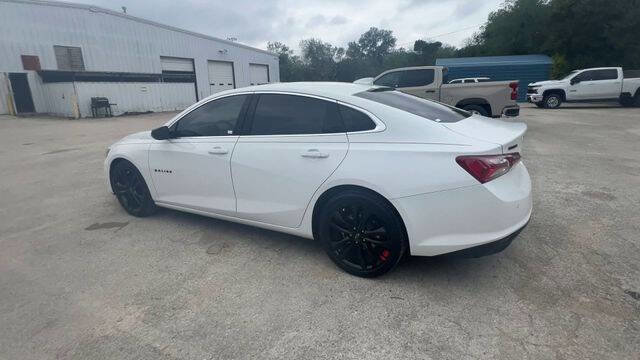 Used 2022 Chevrolet Malibu LT w/ Redline Edition image 6