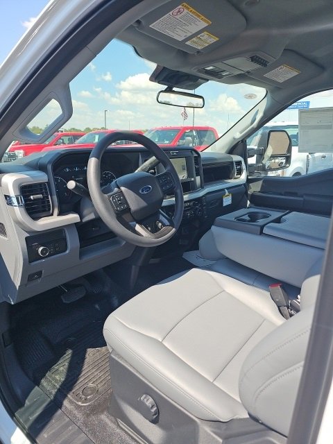 New 2026 Ford F350 XL image 5