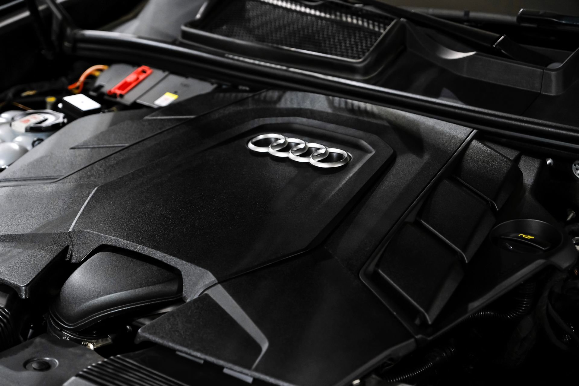 Used 2023 Audi Q8 Premium Plus w/ Premium Plus Package image 55