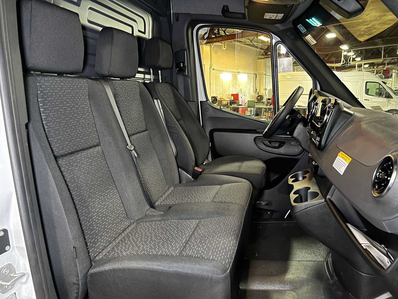 Used 2026 Mercedes-Benz Sprinter 2500 image 12