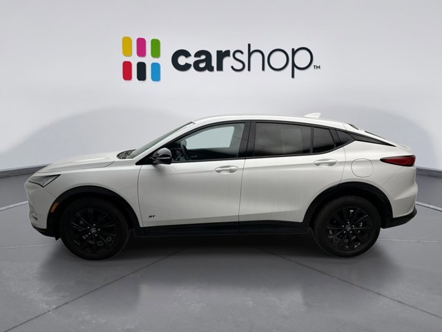 Used 2025 Buick Envista Sport Touring w/ Convenience I Package image 2