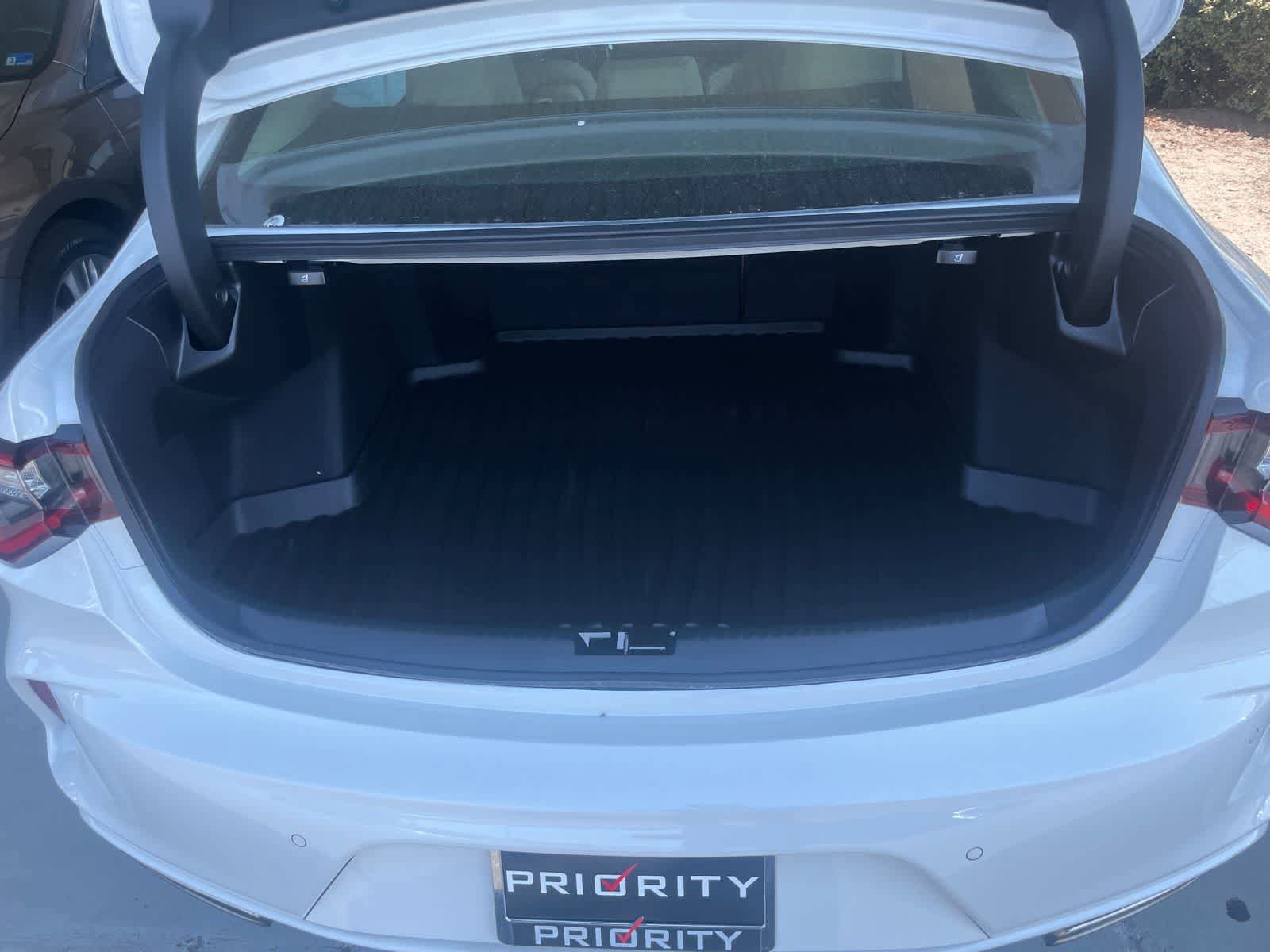 Certified 2025 Acura TLX w/ Technology Package FWD image 19