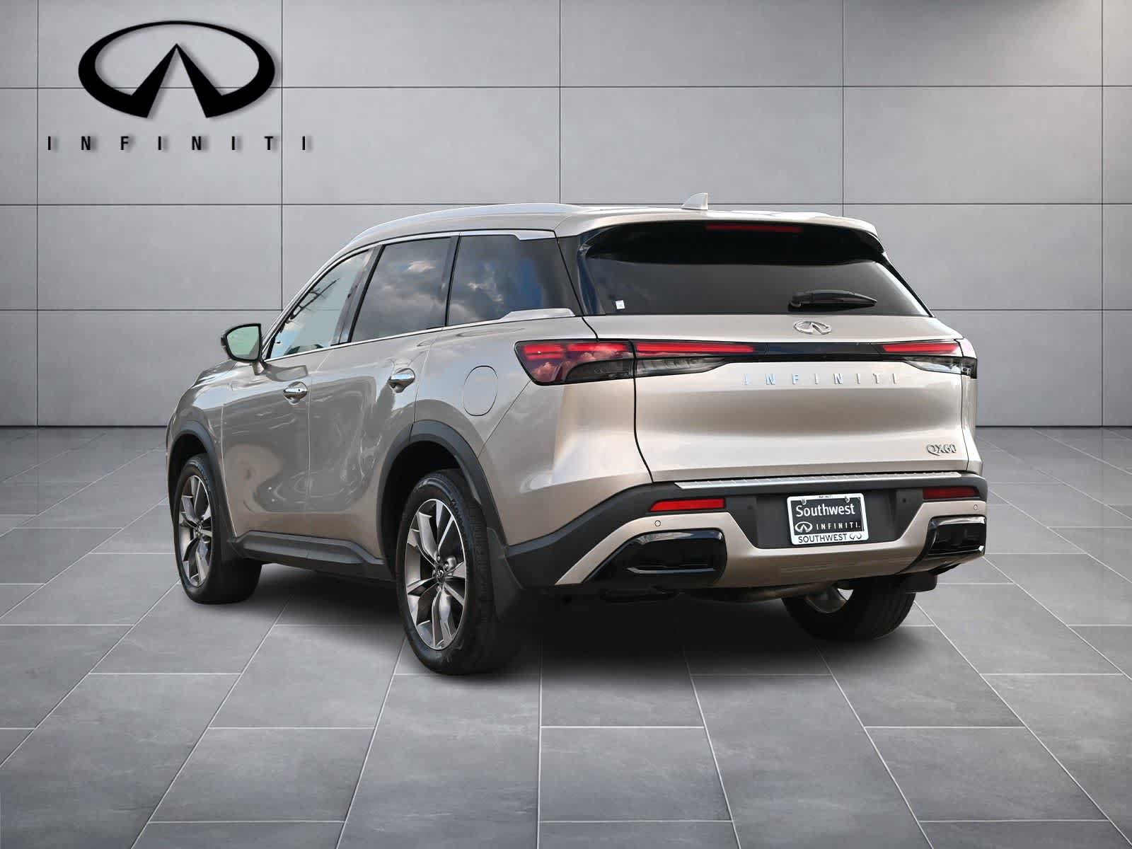 Certified 2023 INFINITI QX60 Luxe w/ Cargo Package FWD image 5