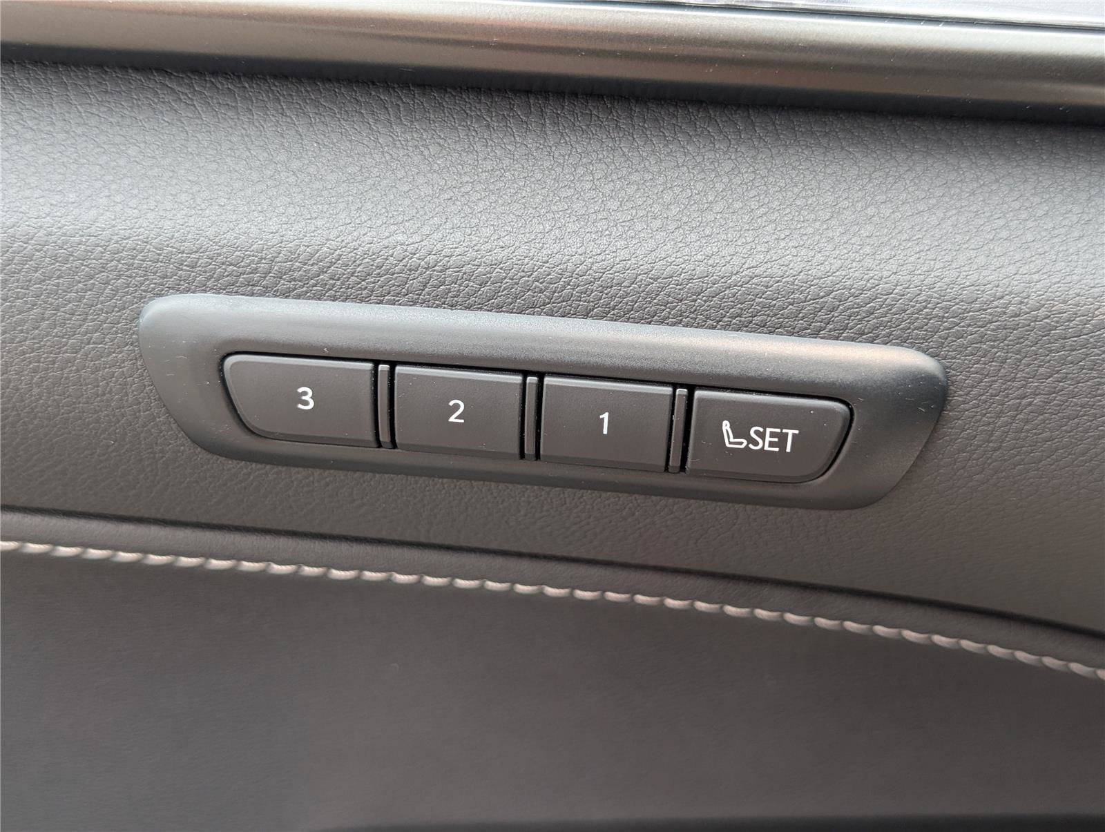 Certified 2025 Lexus NX 350 AWD w/ Accessory Package (2T) image 21