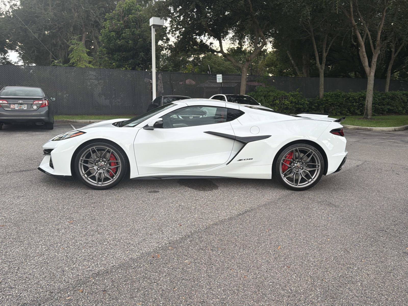 Used 2026 Chevrolet Corvette Z06 RWD image 6