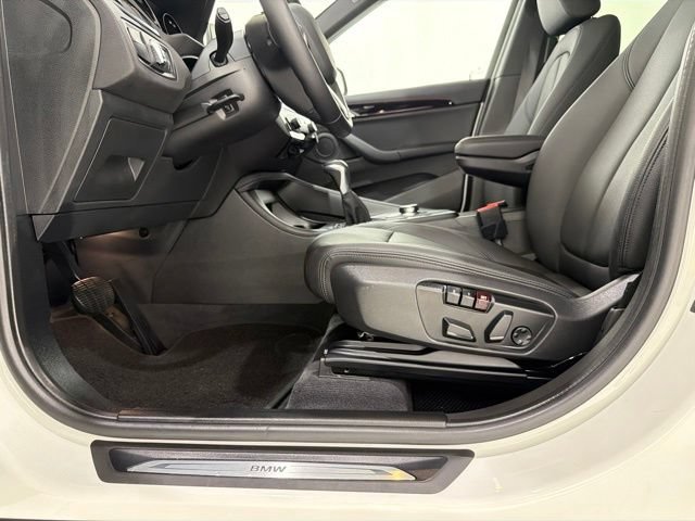 Used 2019 BMW X1 xDrive28i w/ Convenience Package AWD/4WD image 14