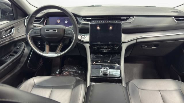 Used 2022 Jeep Grand Cherokee L Limited RWD image 19