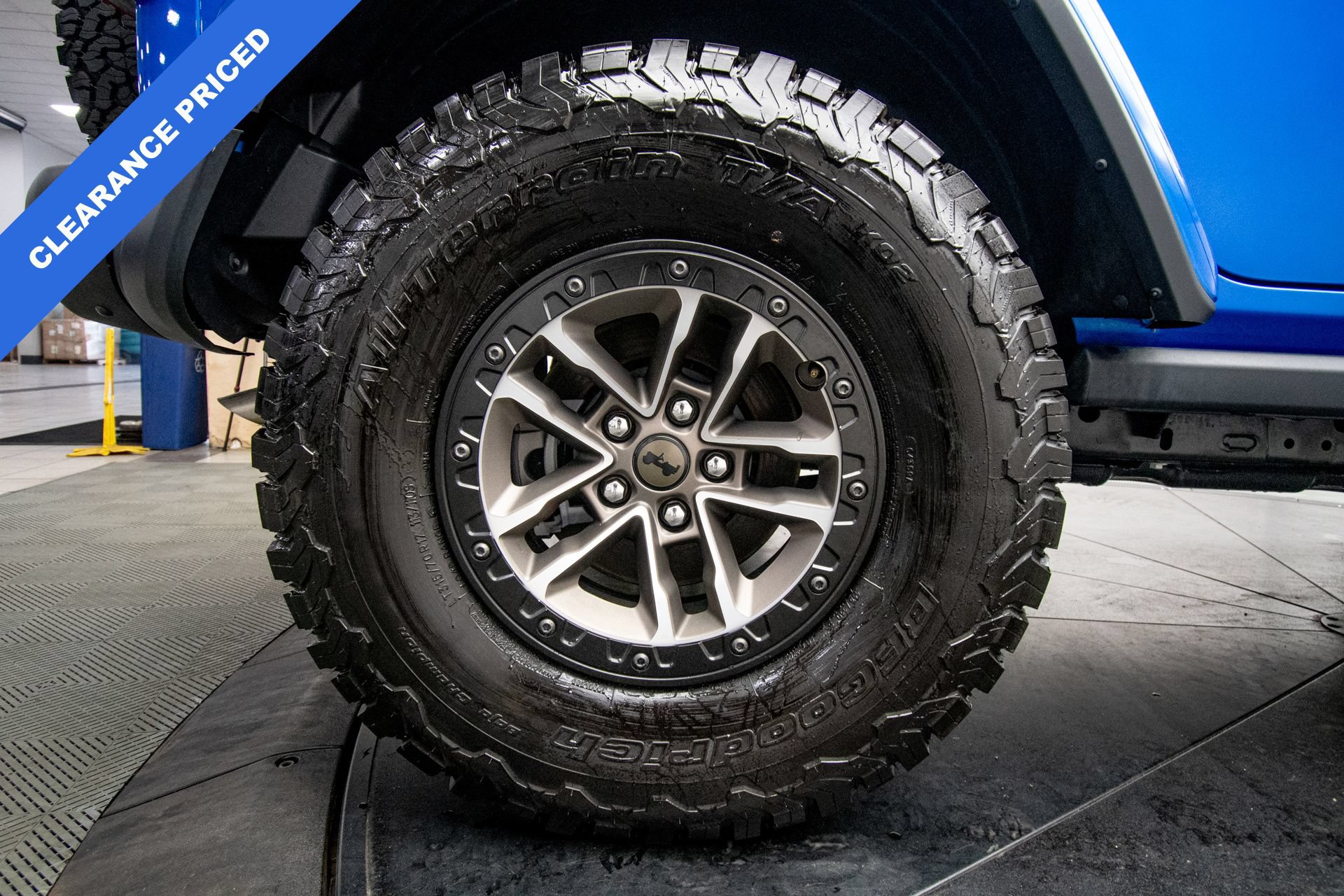 Used 2024 Jeep Wrangler Unlimited Rubicon 392 AWD/4WD image 36