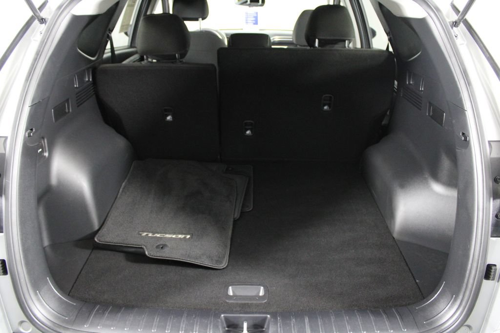 Certified 2022 Hyundai Tucson SEL FWD image 17