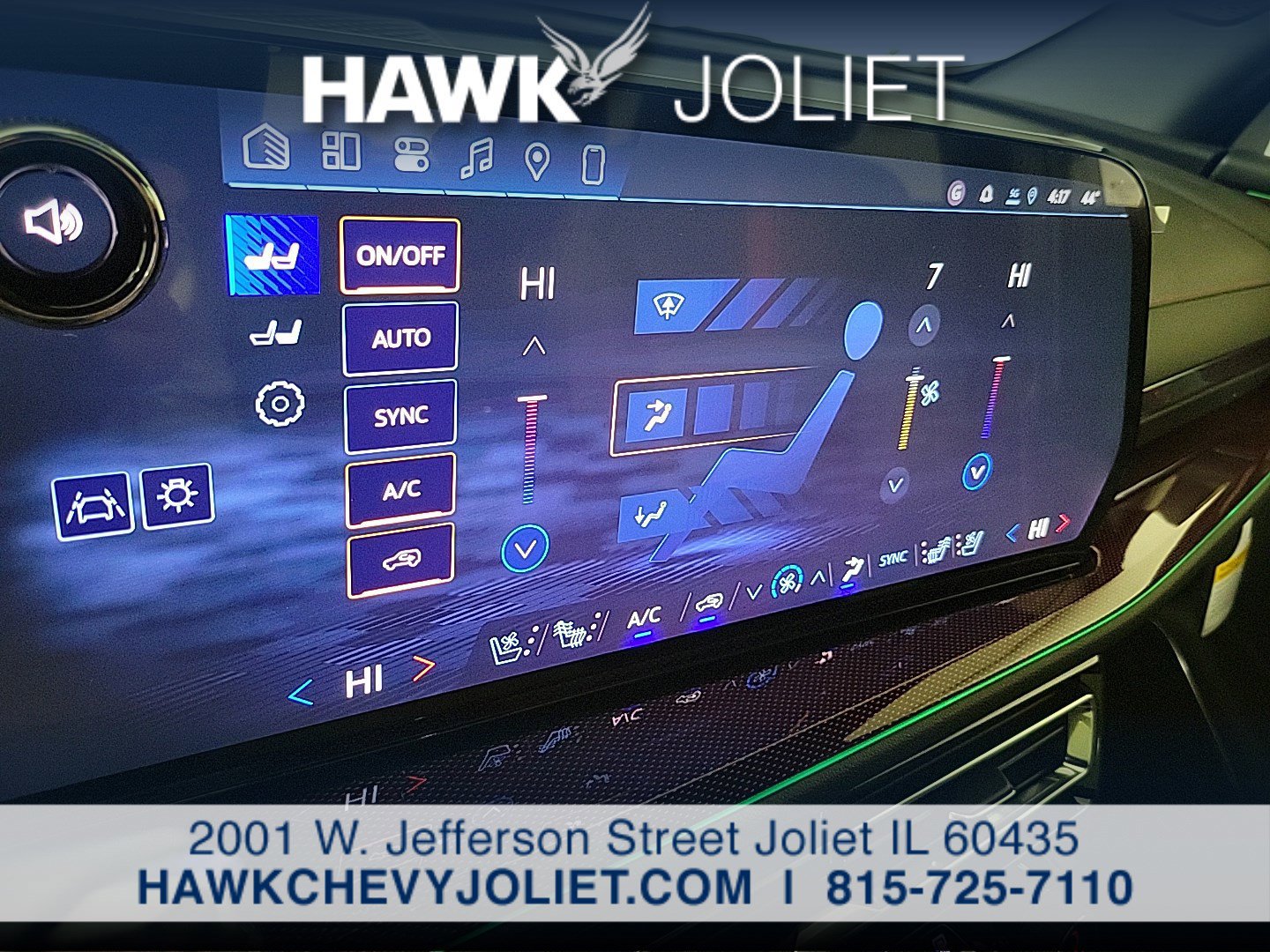 New 2026 Chevrolet Traverse RS w/ LPO, Floor Liner Package FWD image 19