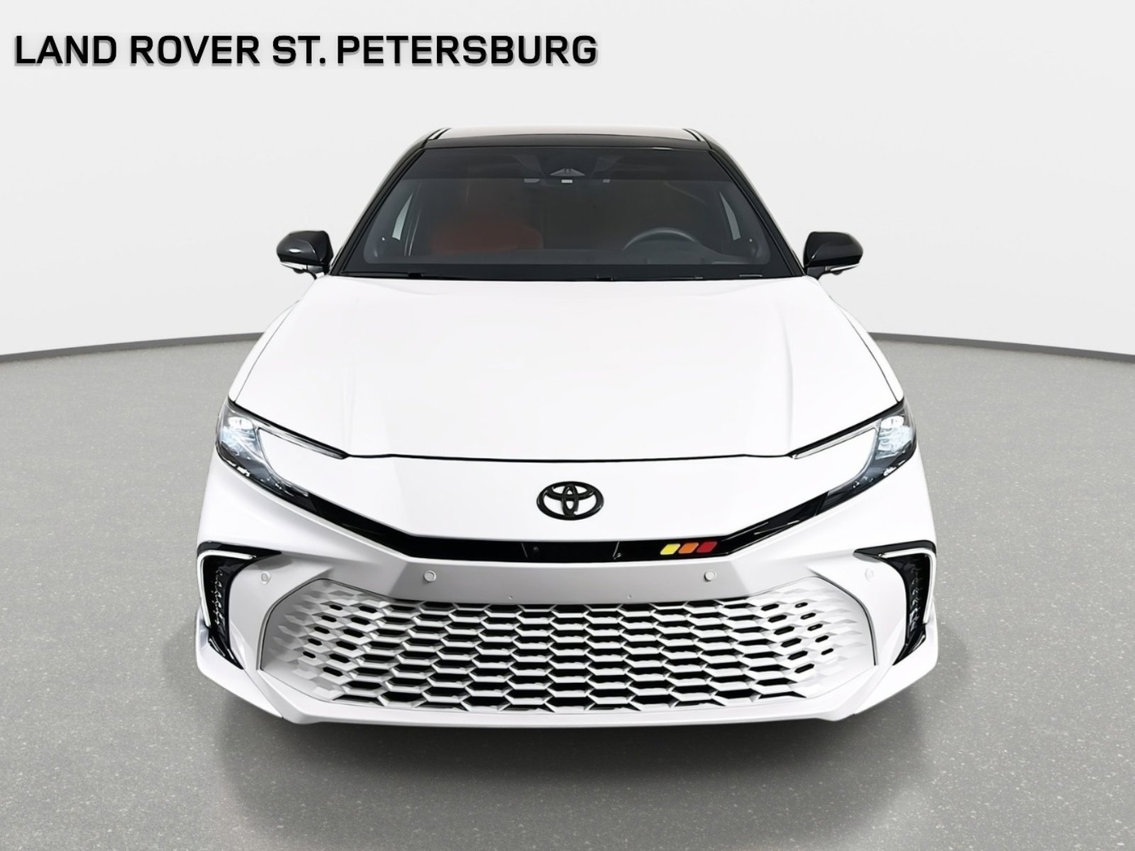 Used 2025 Toyota Camry XSE w/ Premium Plus Package image 2