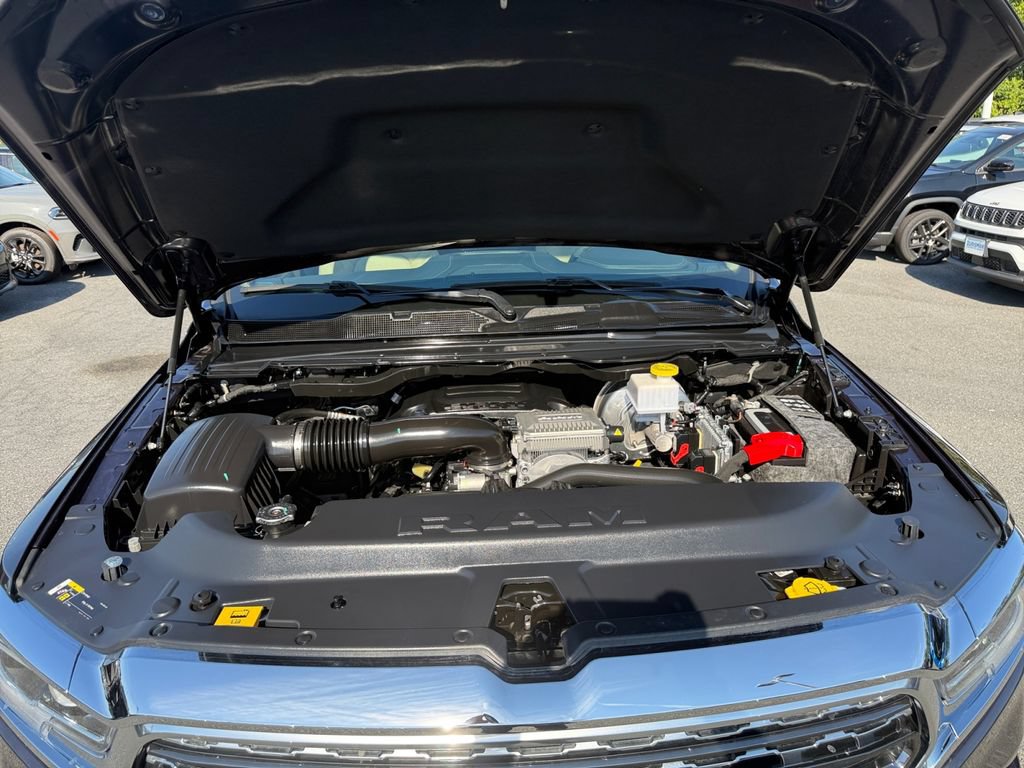 Used 2020 RAM 1500 Limited AWD/4WD image 17