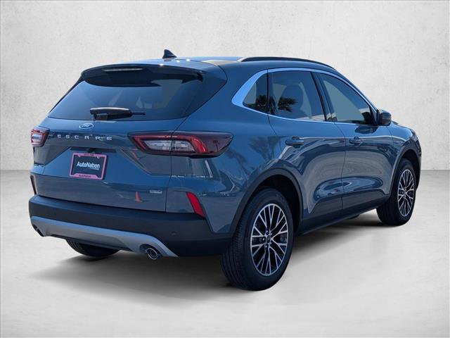 New 2026 Ford Escape SE image 2
