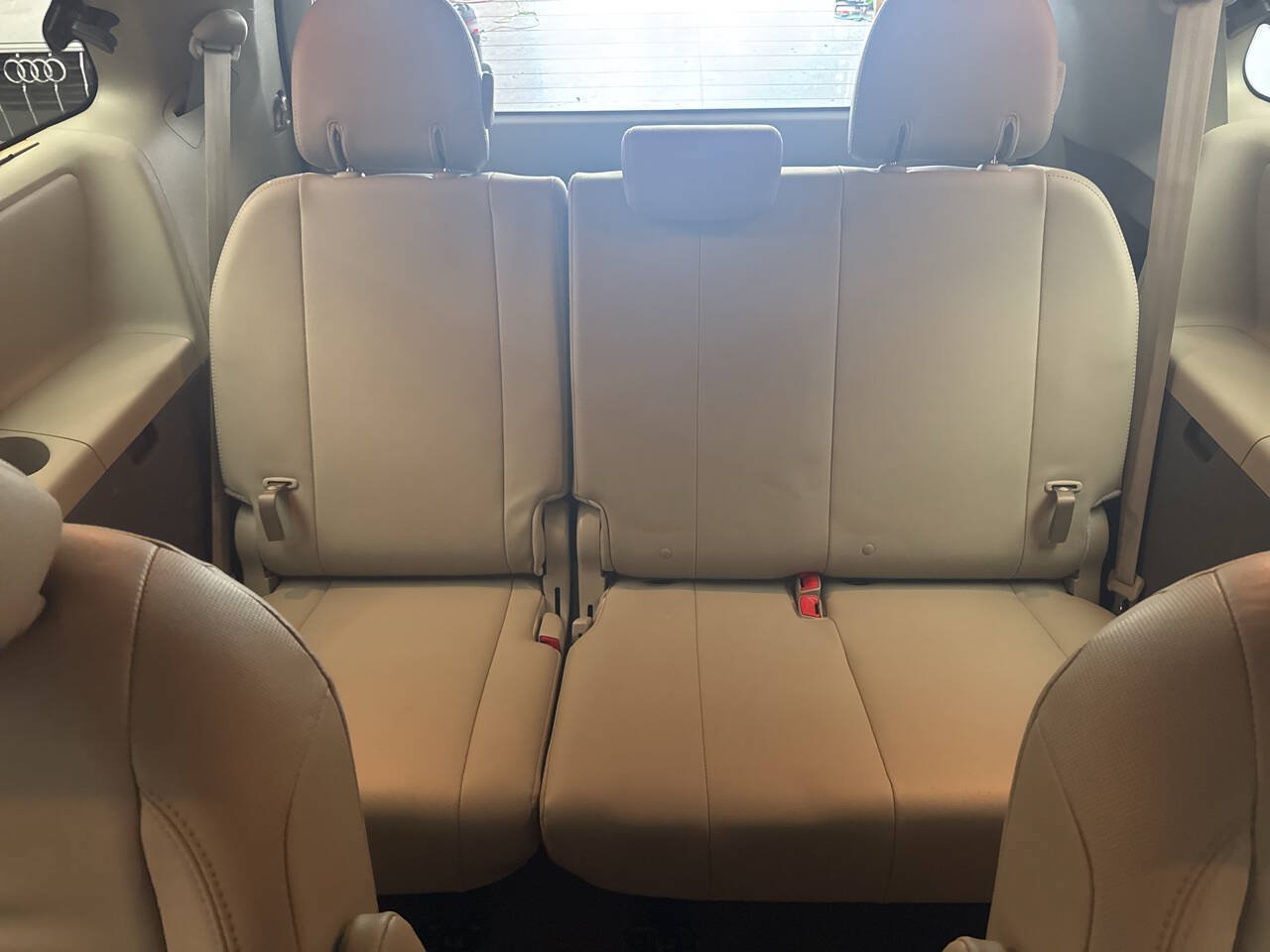 Used 2013 Toyota Sienna XLE AWD/4WD image 19