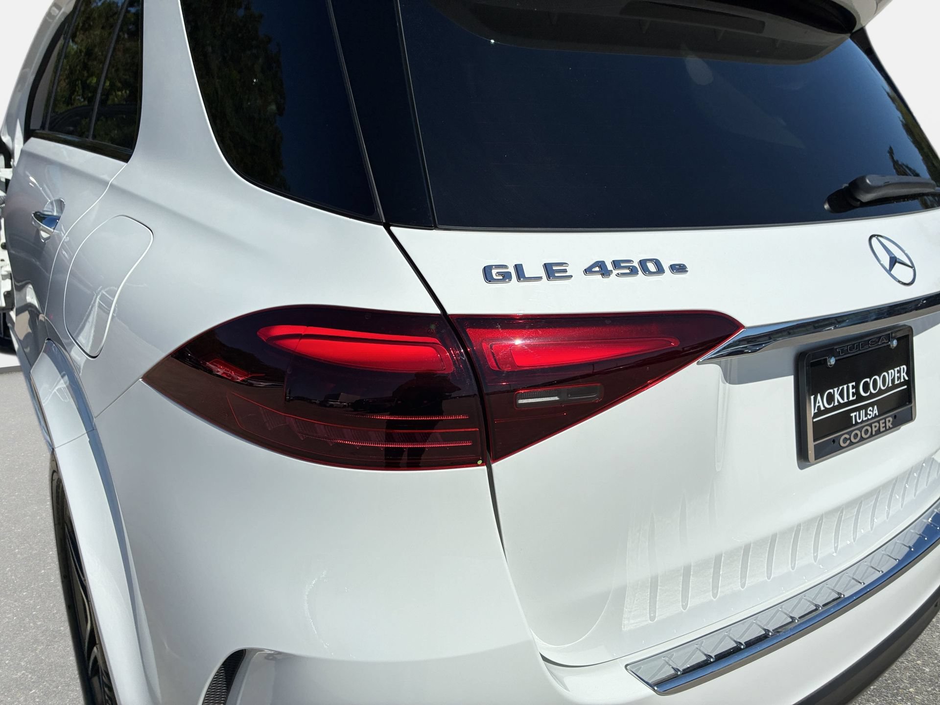 Used 2024 Mercedes-Benz GLE 450e 4MATIC image 33