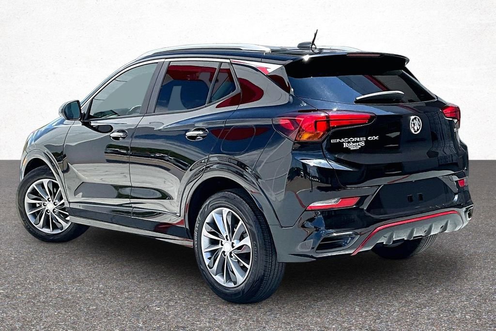 Used 2021 Buick Encore GX Select w/ Sport Touring Package FWD image 5