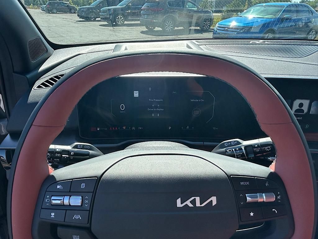 New 2026 Kia Sportage SX FWD image 14