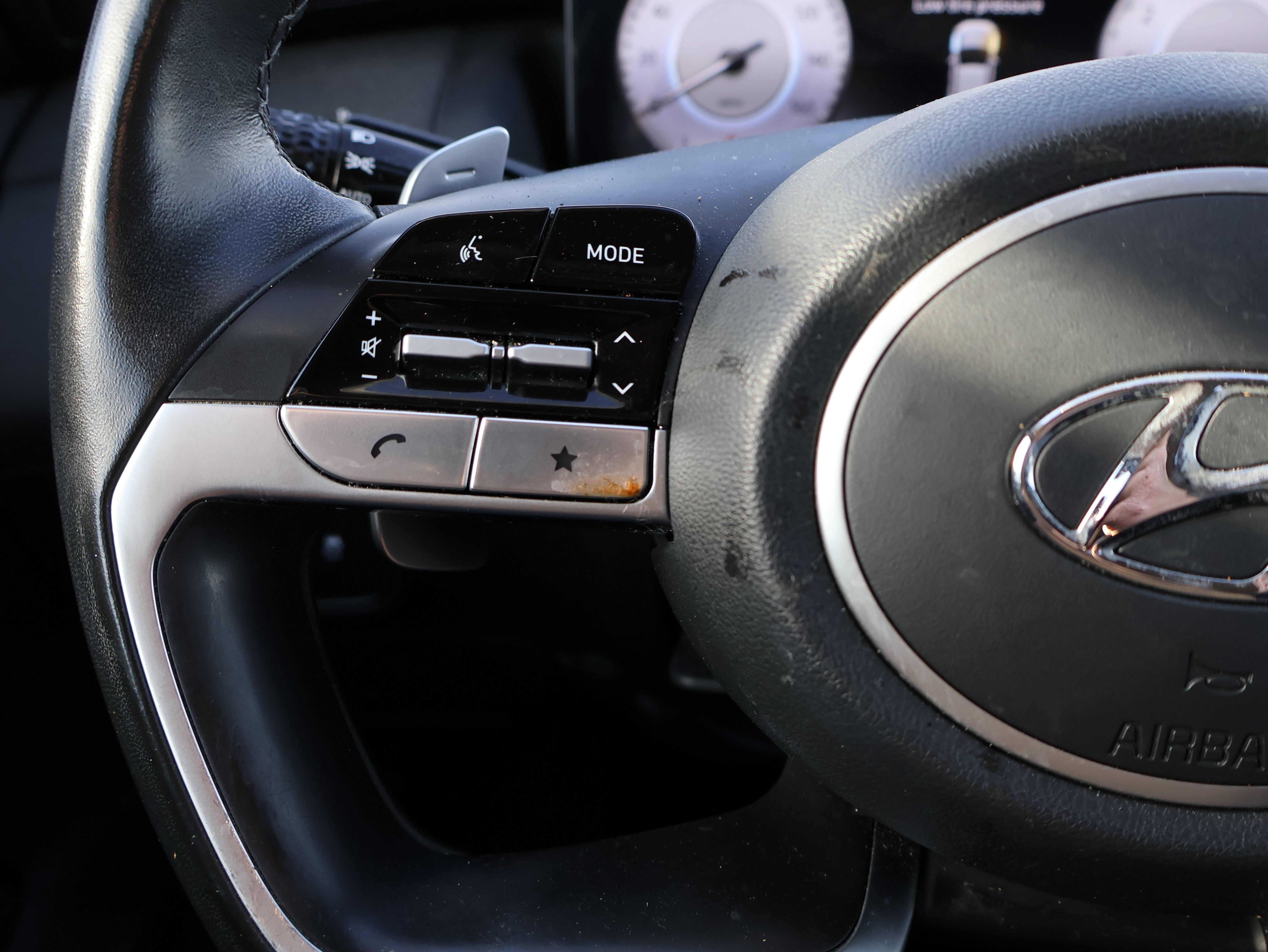 Used 2023 Hyundai Tucson Limited w/ Cargo Package image 30