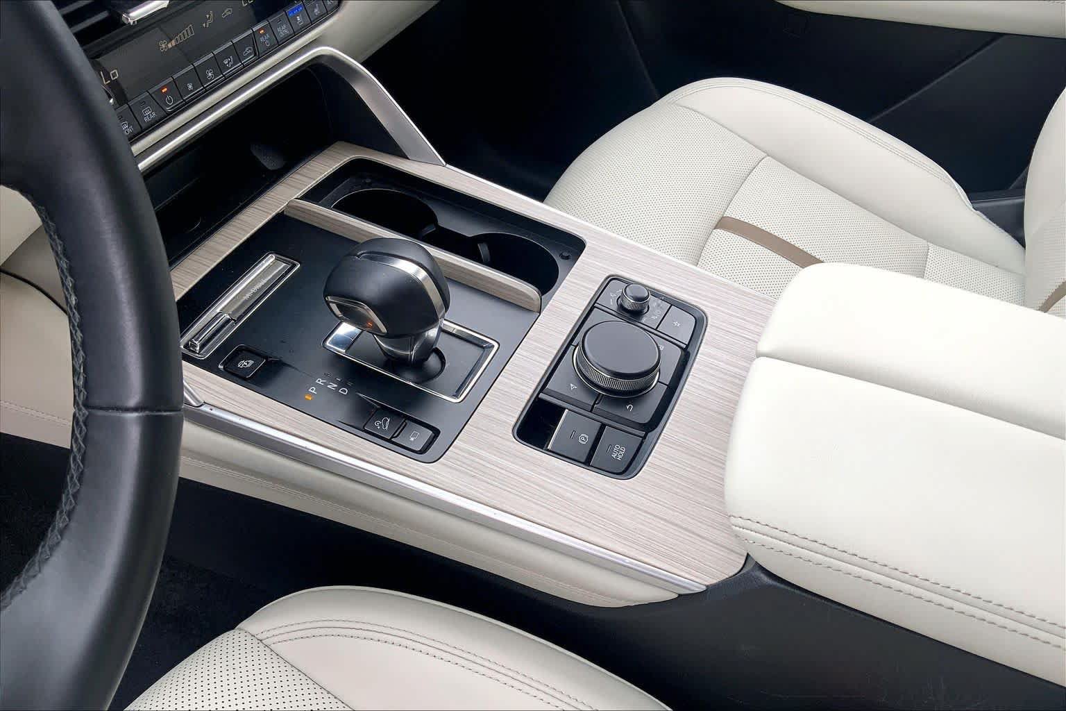 Certified 2024 MAZDA CX-90 Plug-In Hybrid w/ Premium Plus AWD/4WD image 17