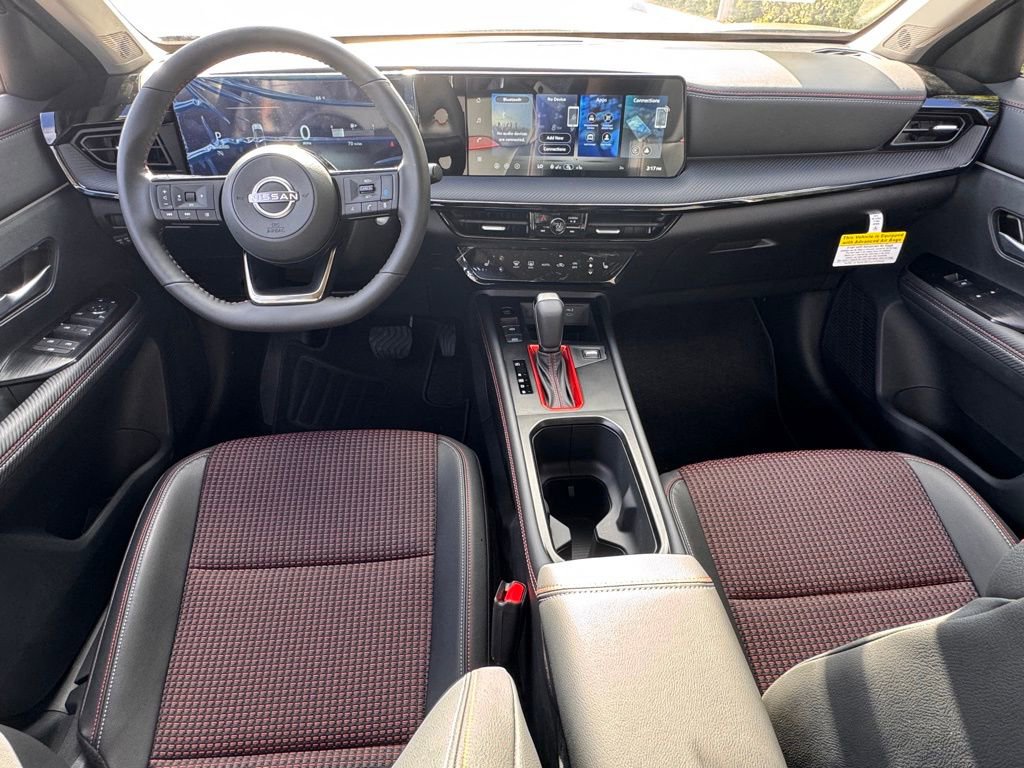 New 2026 Nissan Kicks SR w/ SR Premium Package FWD image 12