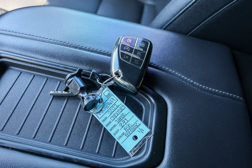 Used 2022 Chevrolet Tahoe Z71 w/ Luxury Package image 34