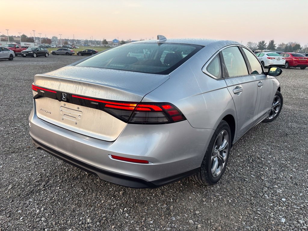 Used 2024 Honda Accord EX image 10