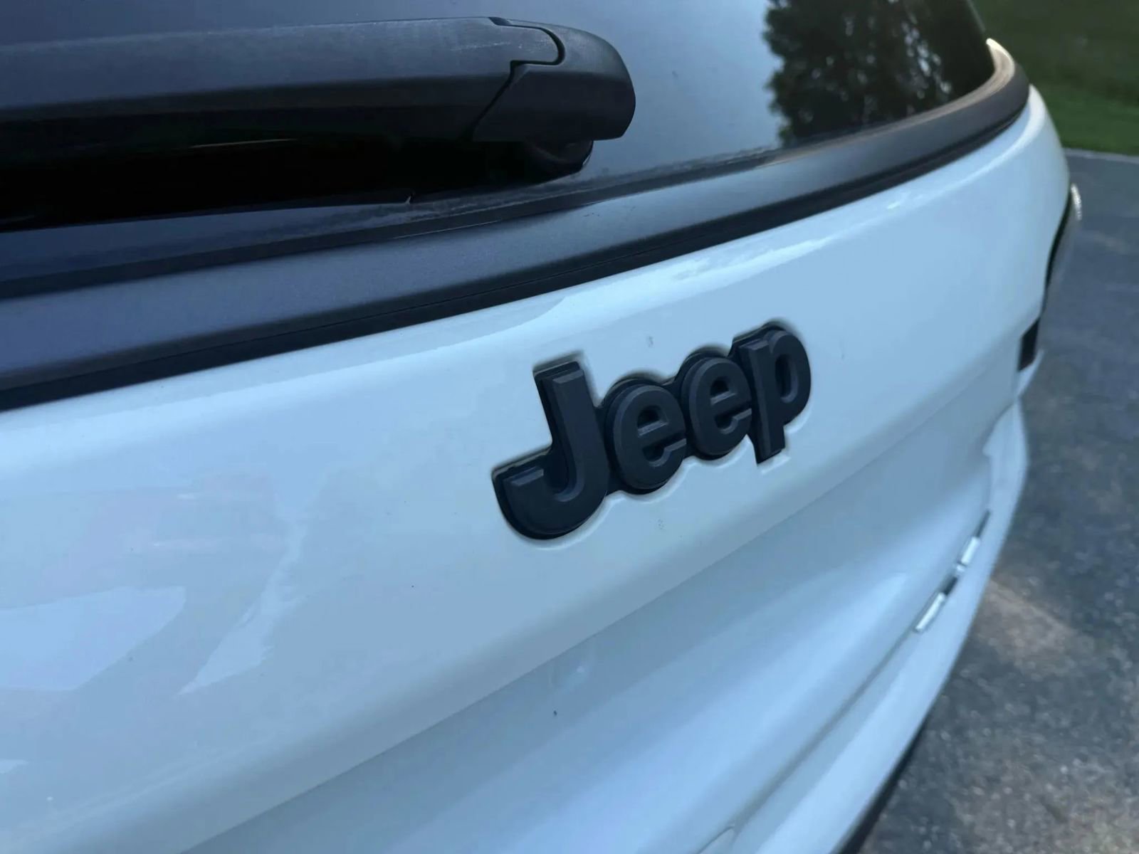 Used 2018 Jeep Compass Trailhawk AWD/4WD image 14