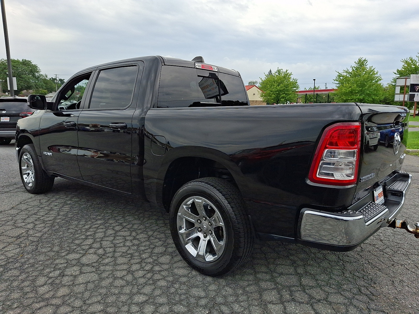 Used 2022 RAM 1500 Big Horn AWD/4WD image 4