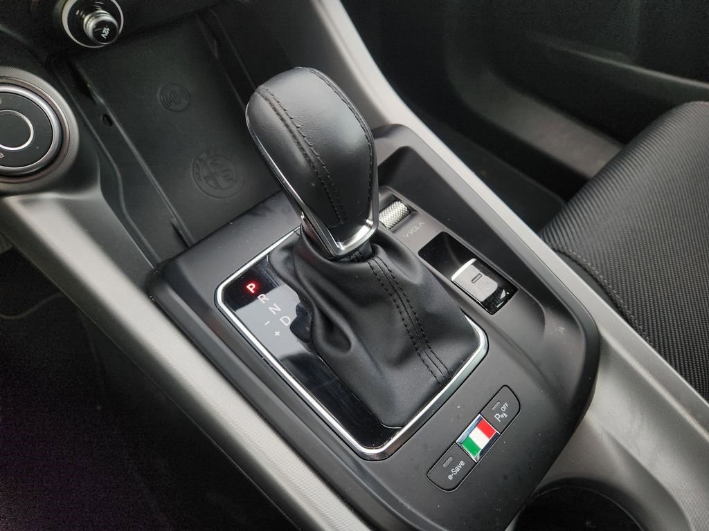 Used 2024 Alfa Romeo Tonale Ti image 20