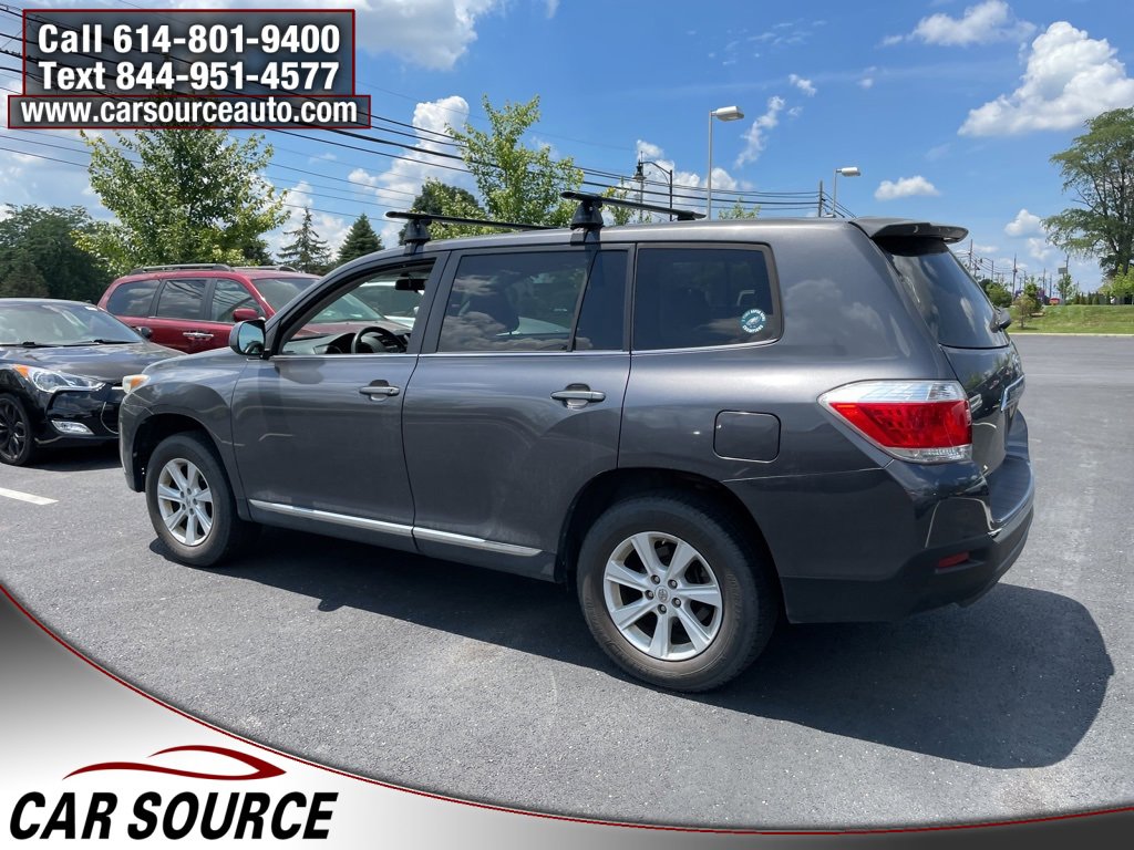 Used 2012 Toyota Highlander FWD image 5