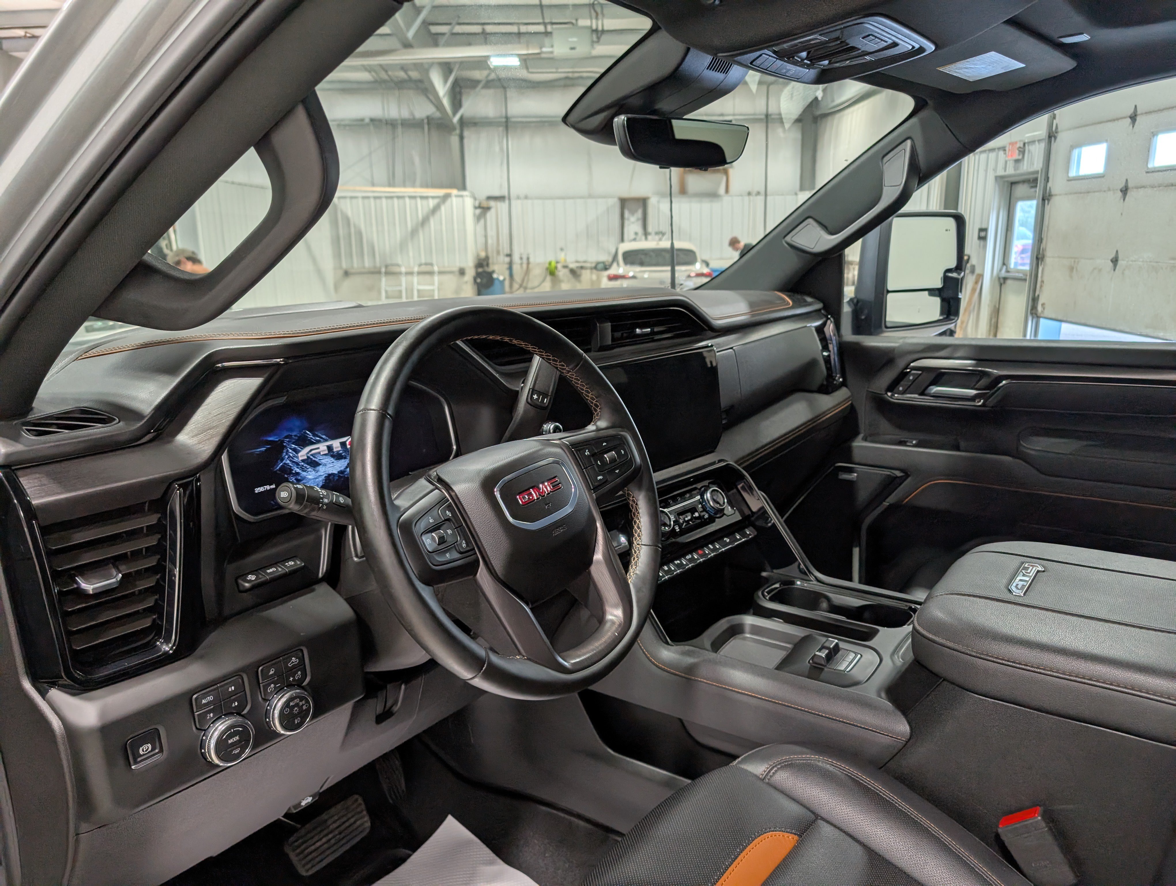 Used 2026 GMC Sierra 2500 AT4 w/ AT4 Premium Plus Package AWD/4WD image 16