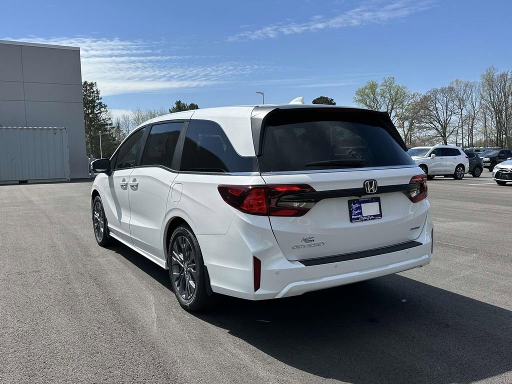 New 2026 Honda Odyssey Touring image 28