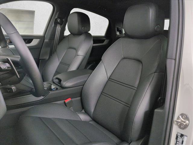 New 2026 Porsche Cayenne Coupe image 5
