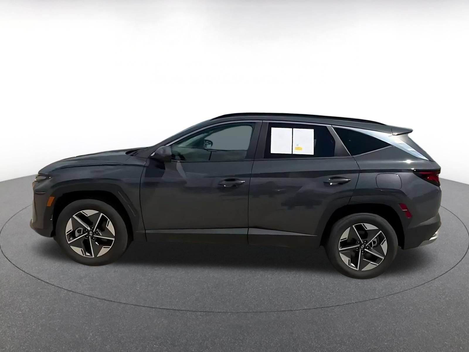 Used 2026 Hyundai Tucson SEL Plus AWD/4WD image 8