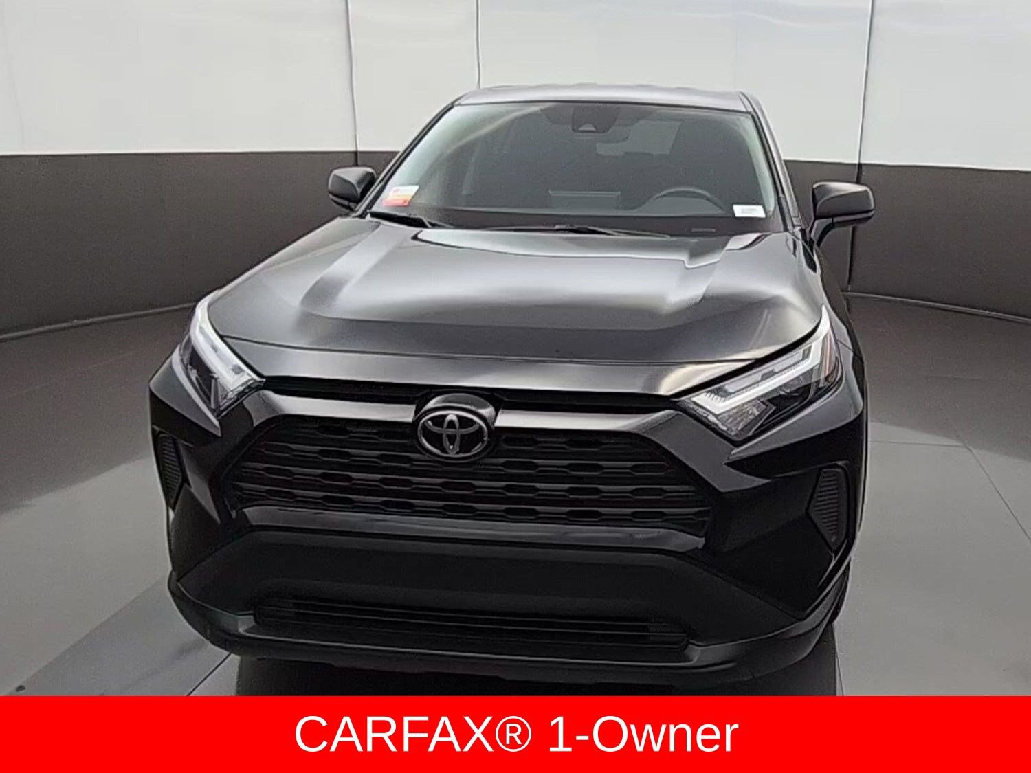 Certified 2025 Toyota RAV4 LE FWD image 3