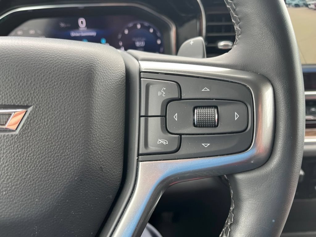 Used 2024 Chevrolet Silverado 1500 LT Trail Boss w/ Convenience Package II AWD/4WD image 17