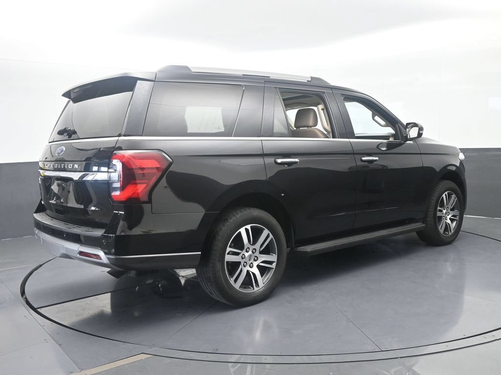 Used 2024 Ford Expedition Limited RWD image 6