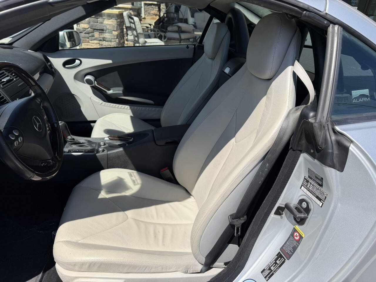 Used 2005 Mercedes-Benz SLK 350 image 19