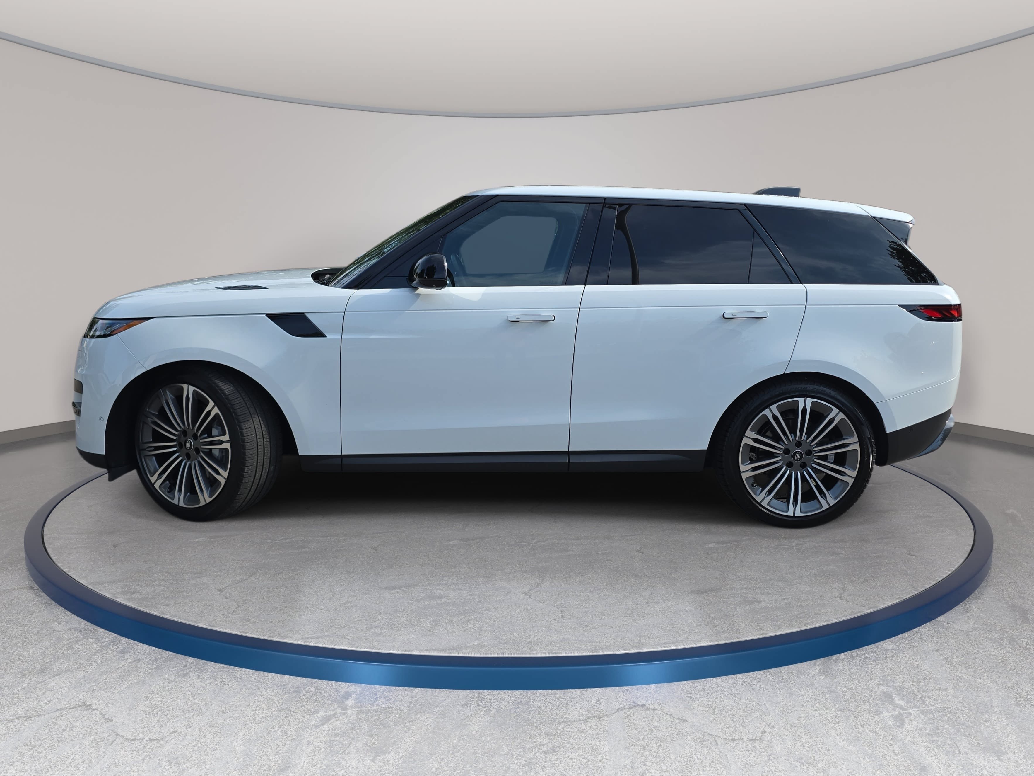 Certified 2024 Land Rover Range Rover Sport SE AWD/4WD image 8