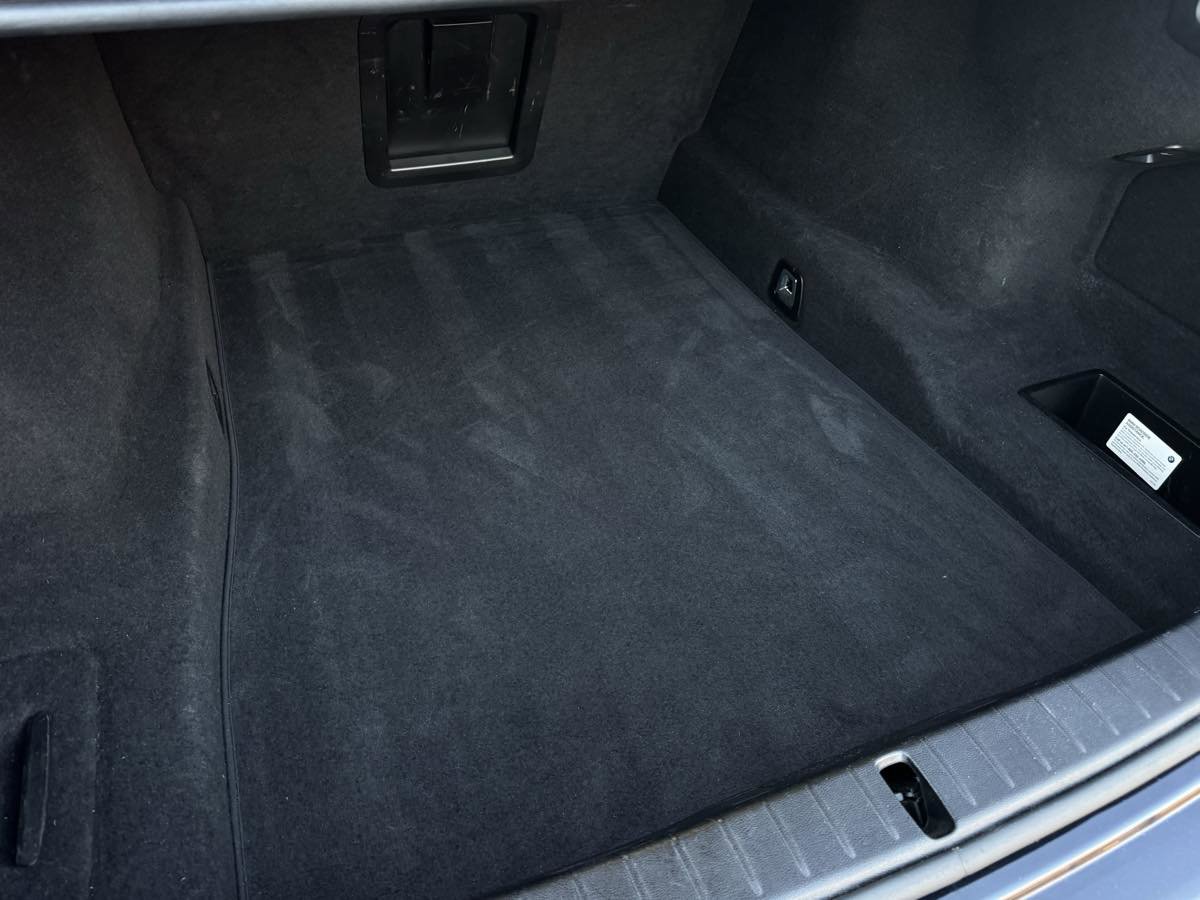 Used 2019 BMW 740i w/ Executive Package image 28