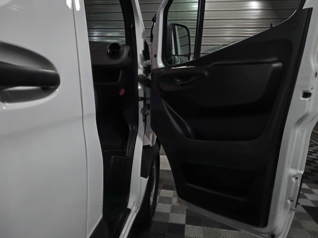 Used 2024 Mercedes-Benz Sprinter 2500 image 30